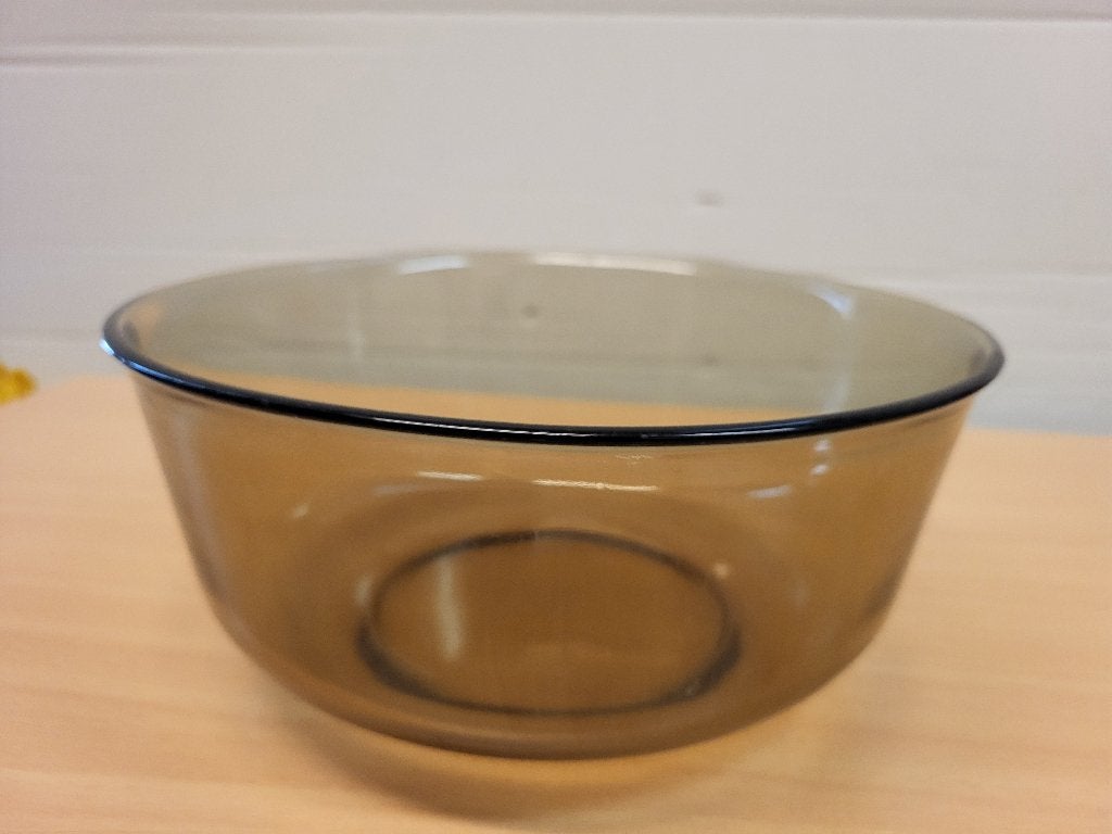 Grootste glazen schaal.   Bp.            Rookglas., Ophalen of Verzenden, Zo goed als nieuw, Bruin, Glas
