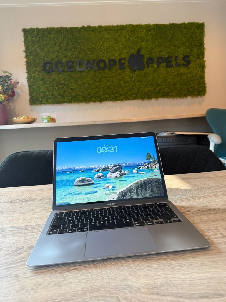 MacBook Air 13 inch m1 16GB 256GB Space Grey, Computers en Software, Ophalen, Gebruikt, Support@apple.com, MacBook Air