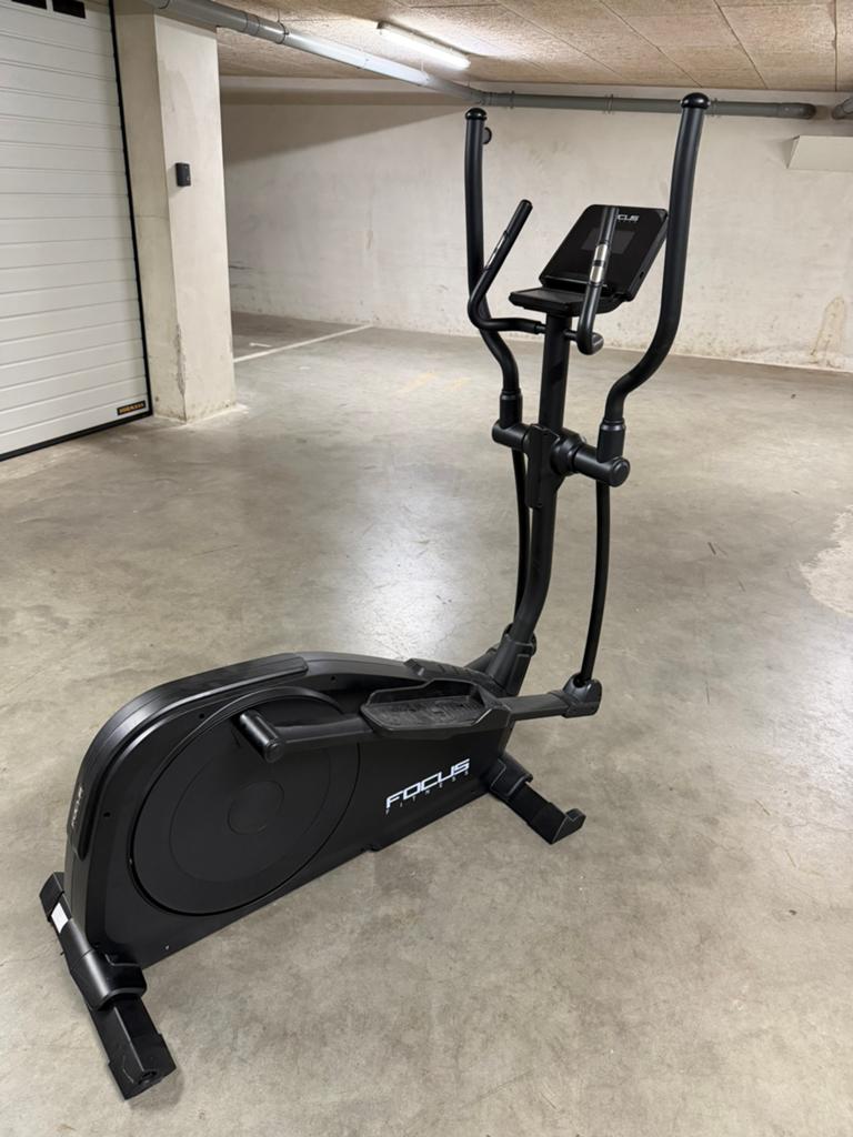 Focus Fox 5 iplus crosstrainer, Ophalen, Zo goed als nieuw, Crosstrainer
