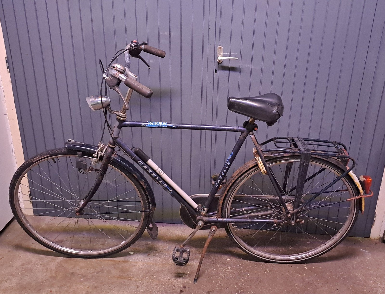 Gazelle stationsfiets, Ophalen