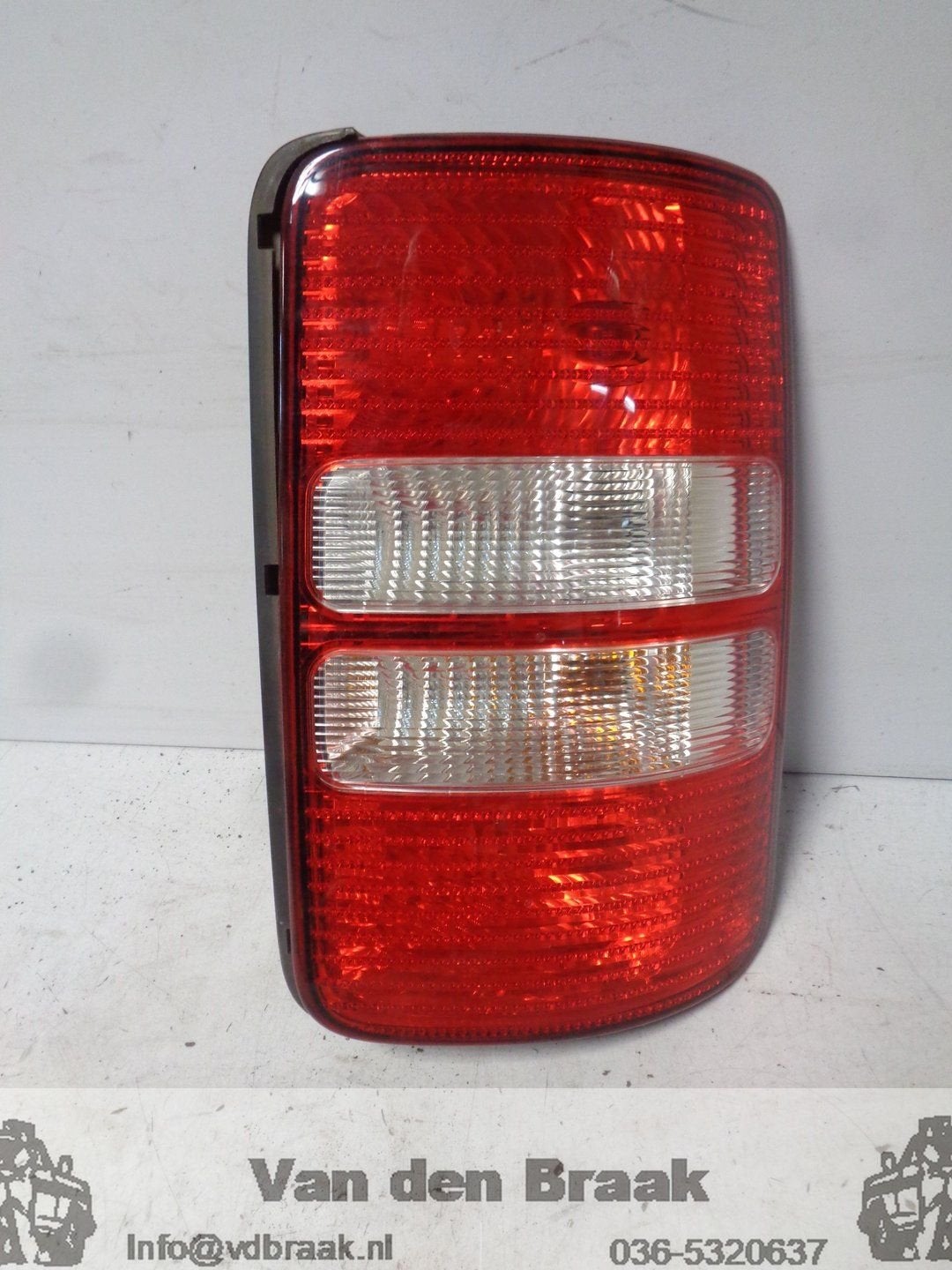 Volkswagen Caddy 2010-2015 Achterlicht rechts, Gebruikt, -, Volkswagen, Herkomst onderdeel bekend