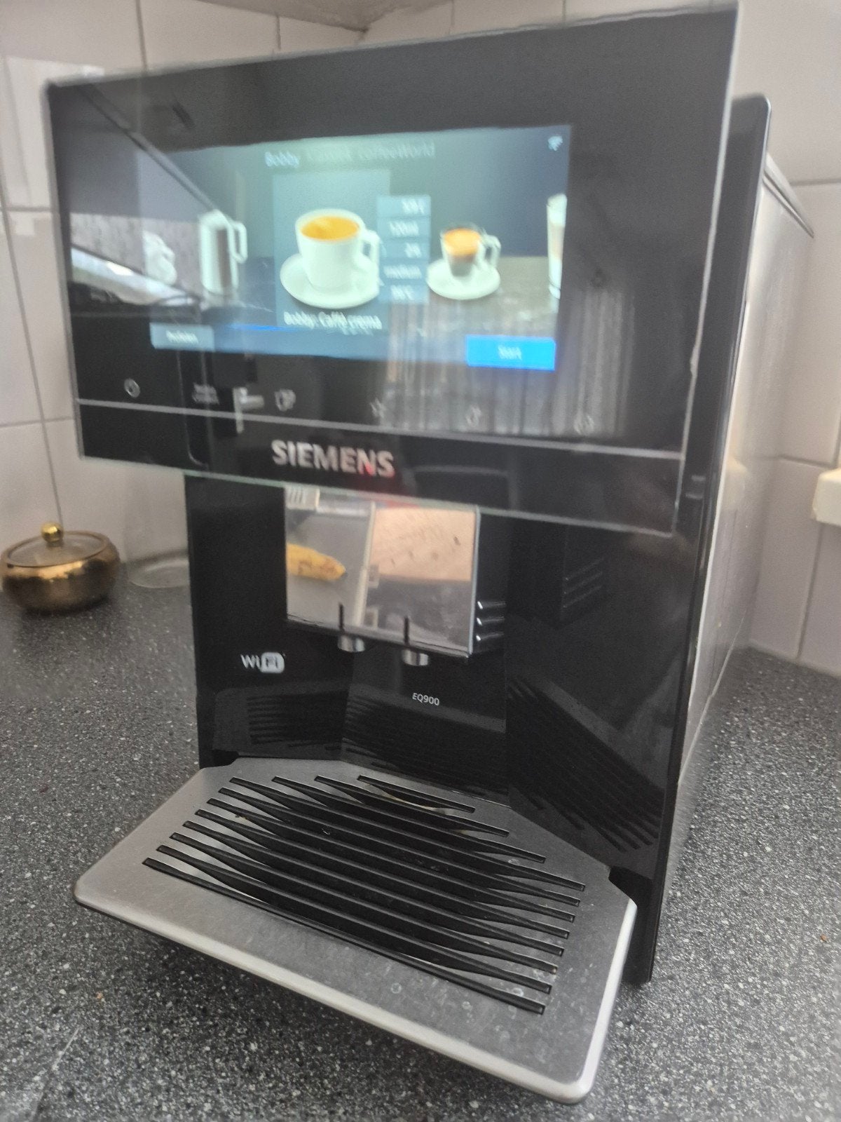 Siemens EQ900 TQ905R09/01 Volautomatische Espressomachine, Espresso apparaat, 10 kopjes of meer, Zo goed als nieuw, Koffiebonen
