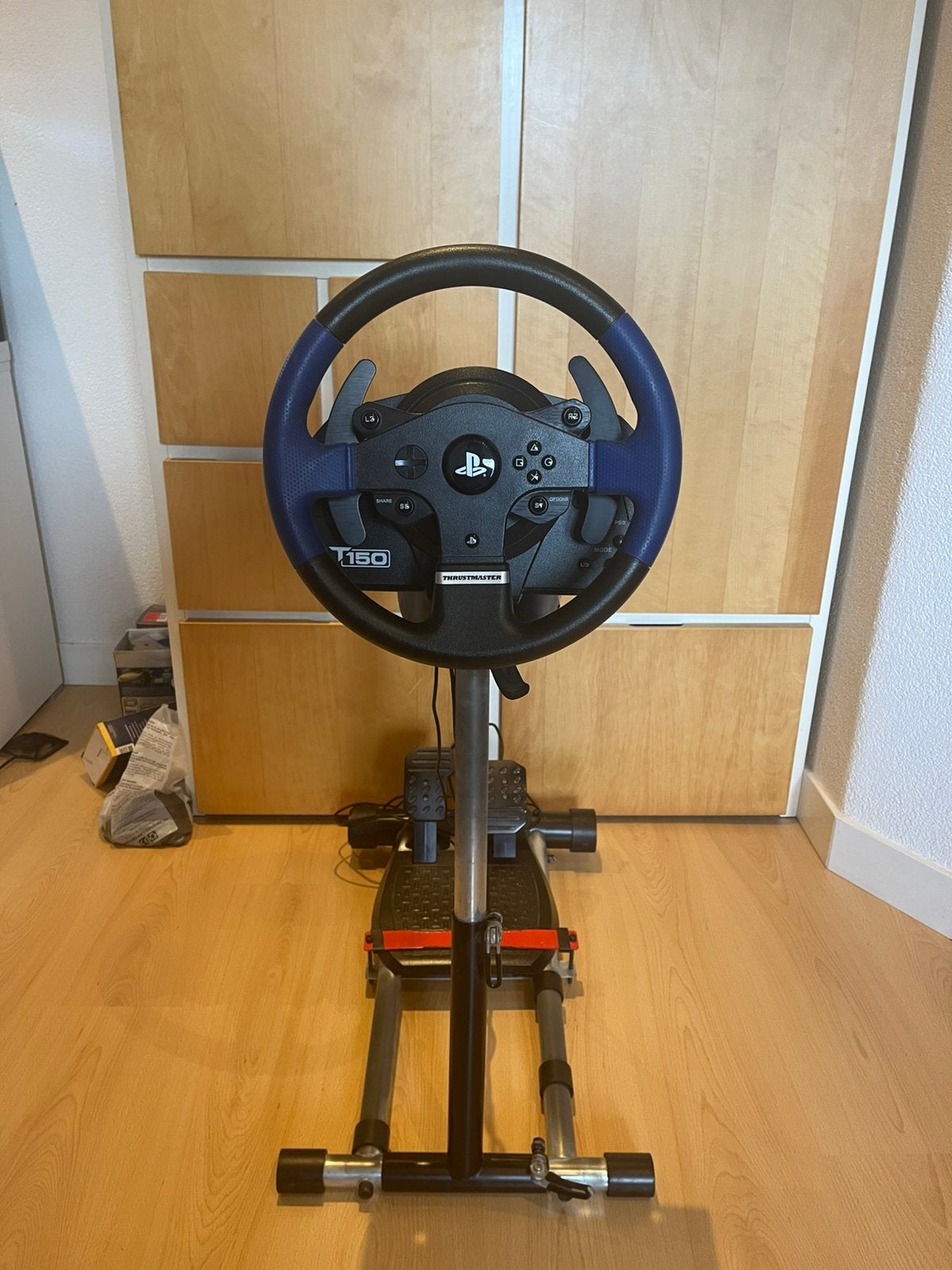 Thrustmaster T150 racestuur playstation met standaard, Spelcomputers en Games, Ophalen of Verzenden, Zo goed als nieuw, Stuur of Pedalen