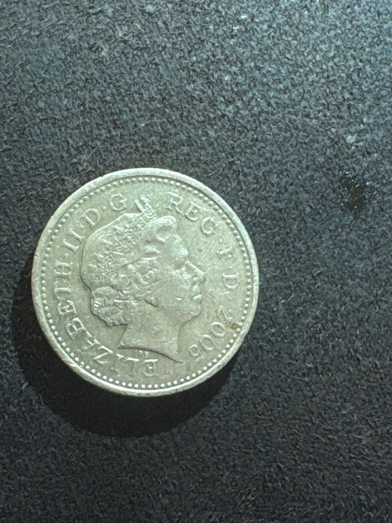 Elizabeth ll D.G REG FD 2005 One Pound Coin, Postzegels en Munten, Munten | Europa | Niet-Euromunten, Ophalen, Overige landen