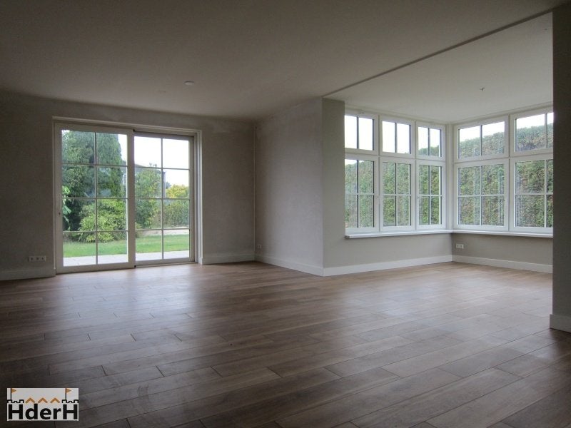 Villa te huur nabij Rhenen, Wageningen, Ede, Utrecht, 8 kamers, 250 m², Rhenen, Via bemiddelaar