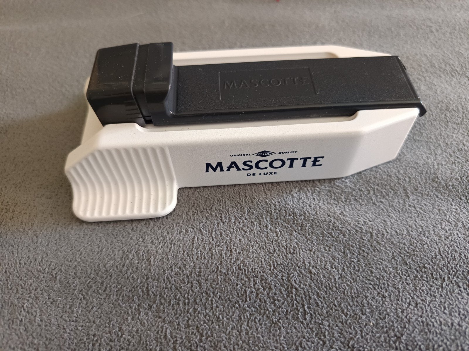 Mascotte De Luxe sigarettenmaker, Ophalen of Verzenden, Gebruikt, Overige typen
