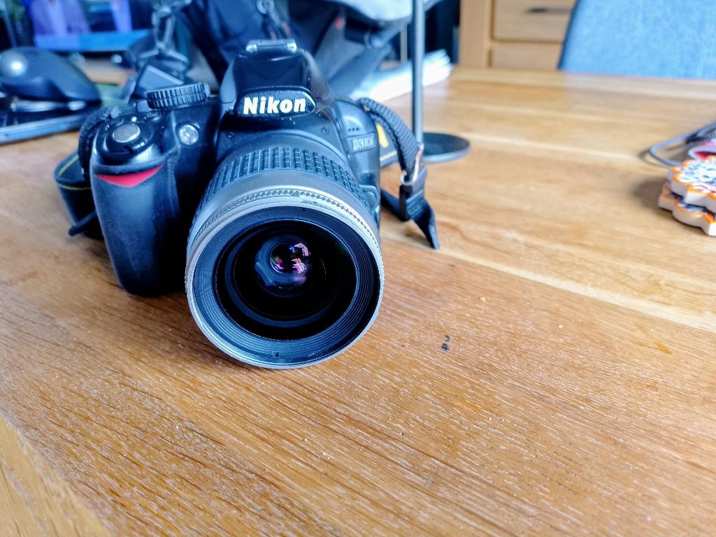 nikon d3100 met zoomlens 28-80, Audio, Tv en Foto, Fotocamera's Digitaal, Ophalen of Verzenden, Gebruikt, Nikon, 8 keer of meer