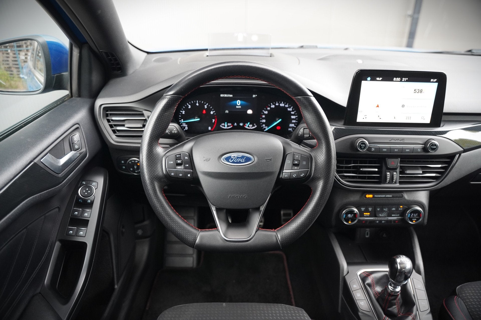Foto 35 van Ford Focus 1.0 EcoBoost ST Line Business | Panoramadak | Ban