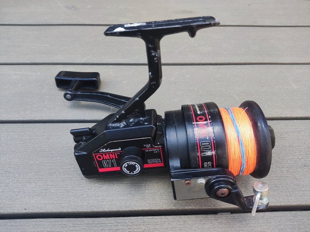 Zeemolen shakespeare omni 071 met vinger pickup, Watersport en Boten, Ophalen of Verzenden, Gebruikt, Molen