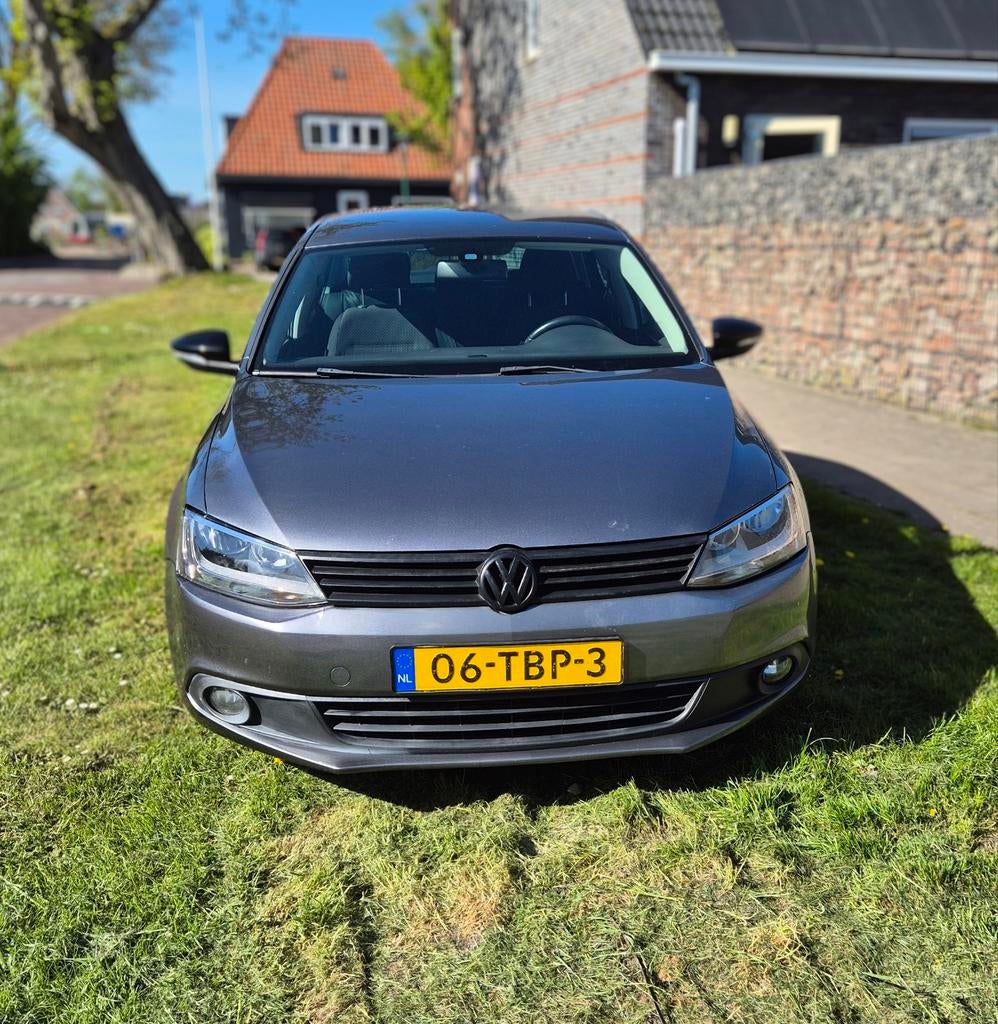 Volkswagen Jetta 1.2TSI 2012 105PK, 4 cilinders, Origineel Nederlands, 1200 kg, 19 km/l