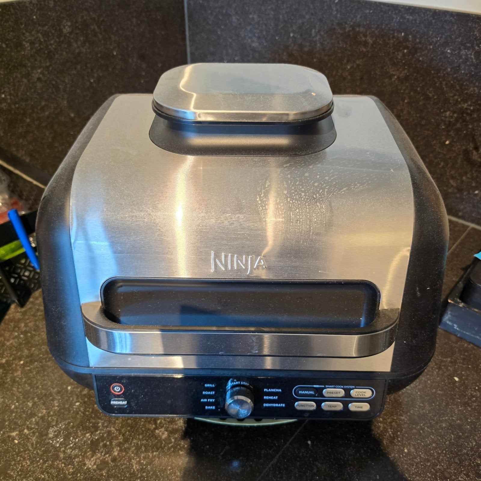 Ninja Foodi Max Pro Grill & Airfryer met Plancha, Ophalen, Zo goed als nieuw, Airfryer, 1500 gram of meer