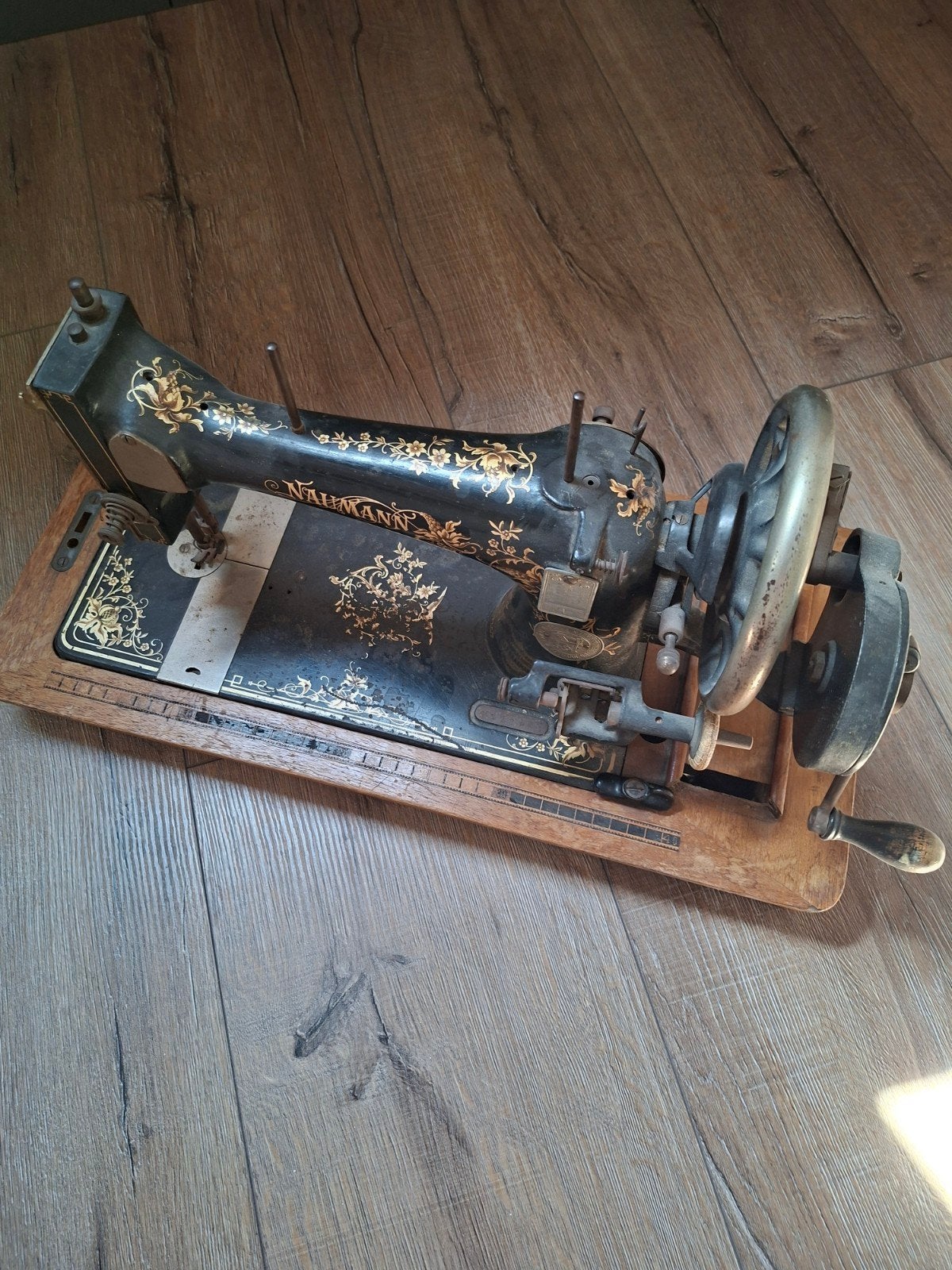 Antieke Naumann Naaimachine - Decoratief Stuk, Ophalen of Verzenden