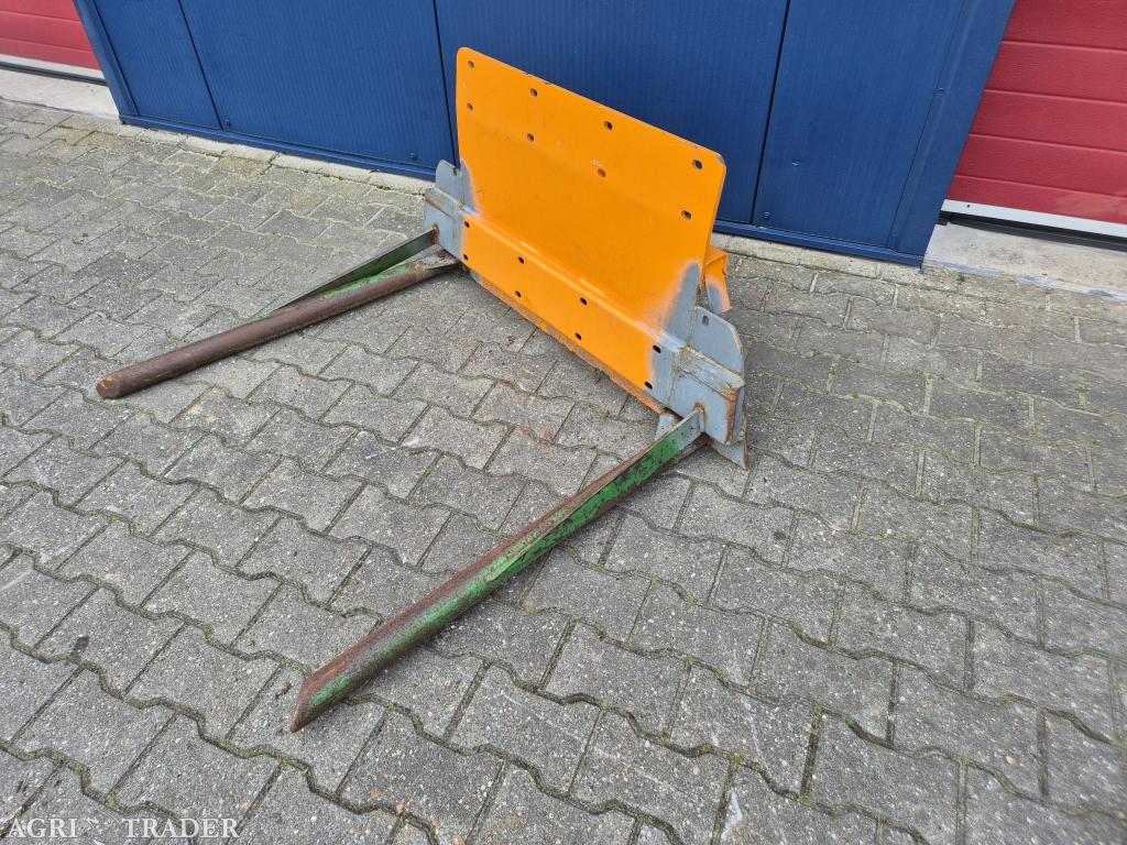 BALENDRAGER, BALENVORK, BALENPRIKKER SCHAFFER SHOVEL MARGE, -, Ophalen of Verzenden, Wiellader of Shovel, Schaffer