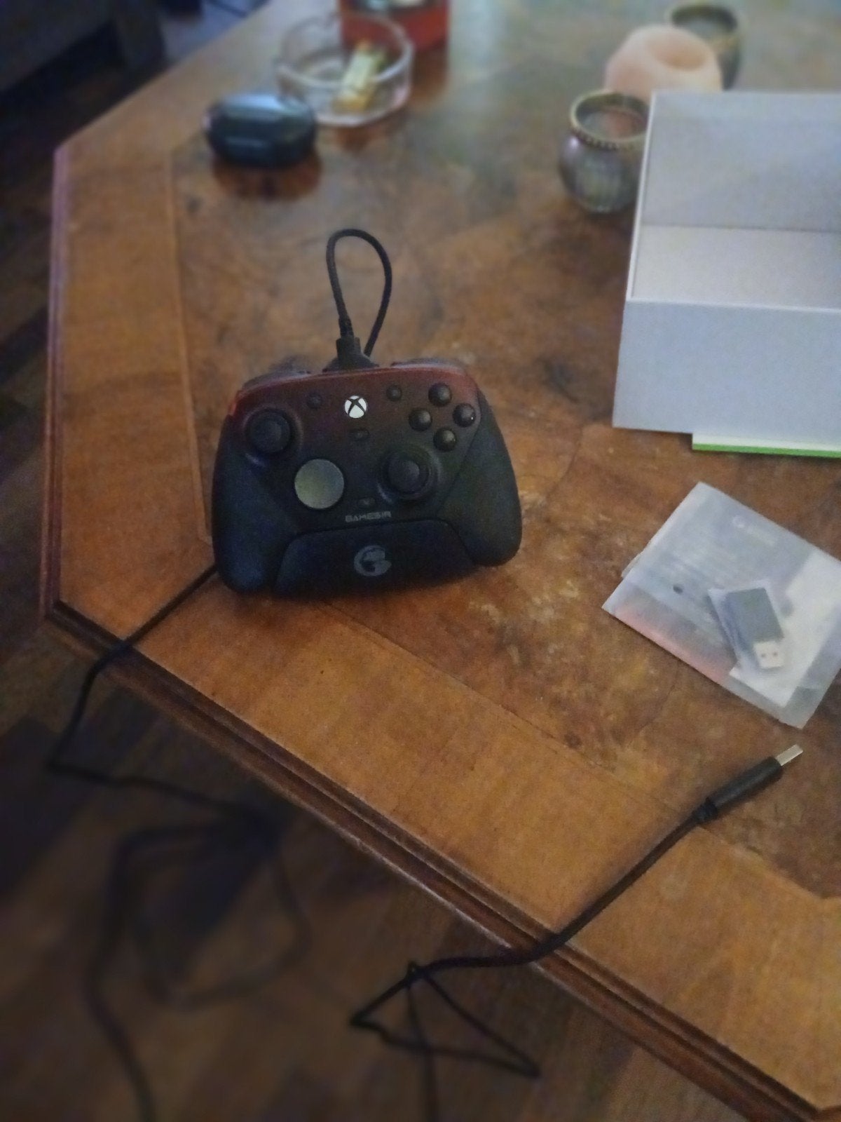 Foto 4 van Gamesir G7 Pro Tri-Mode Controller voor Xbox en PC