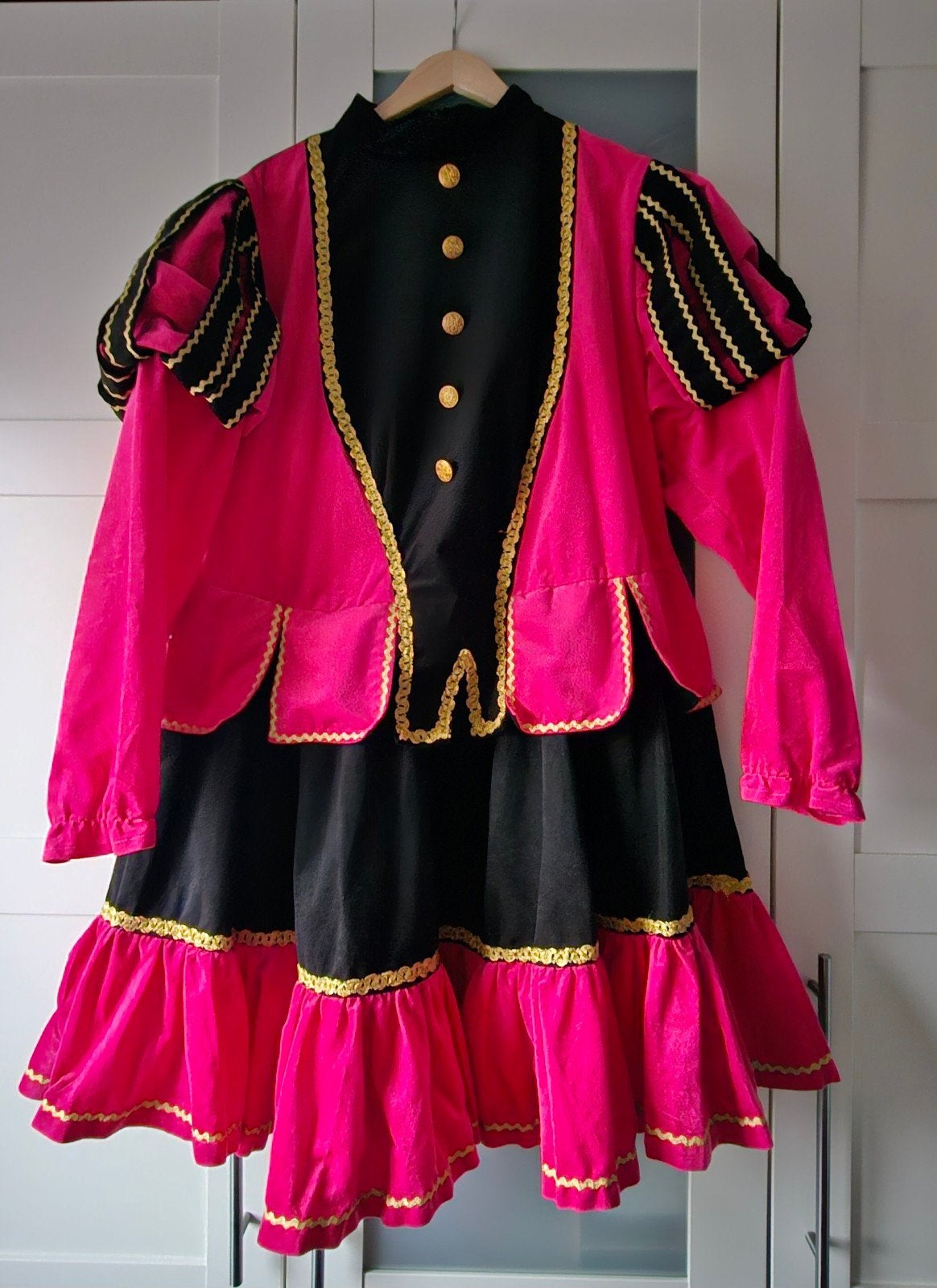 Pietenpak roze/zwart, Ophalen of Verzenden, Zo goed als nieuw
