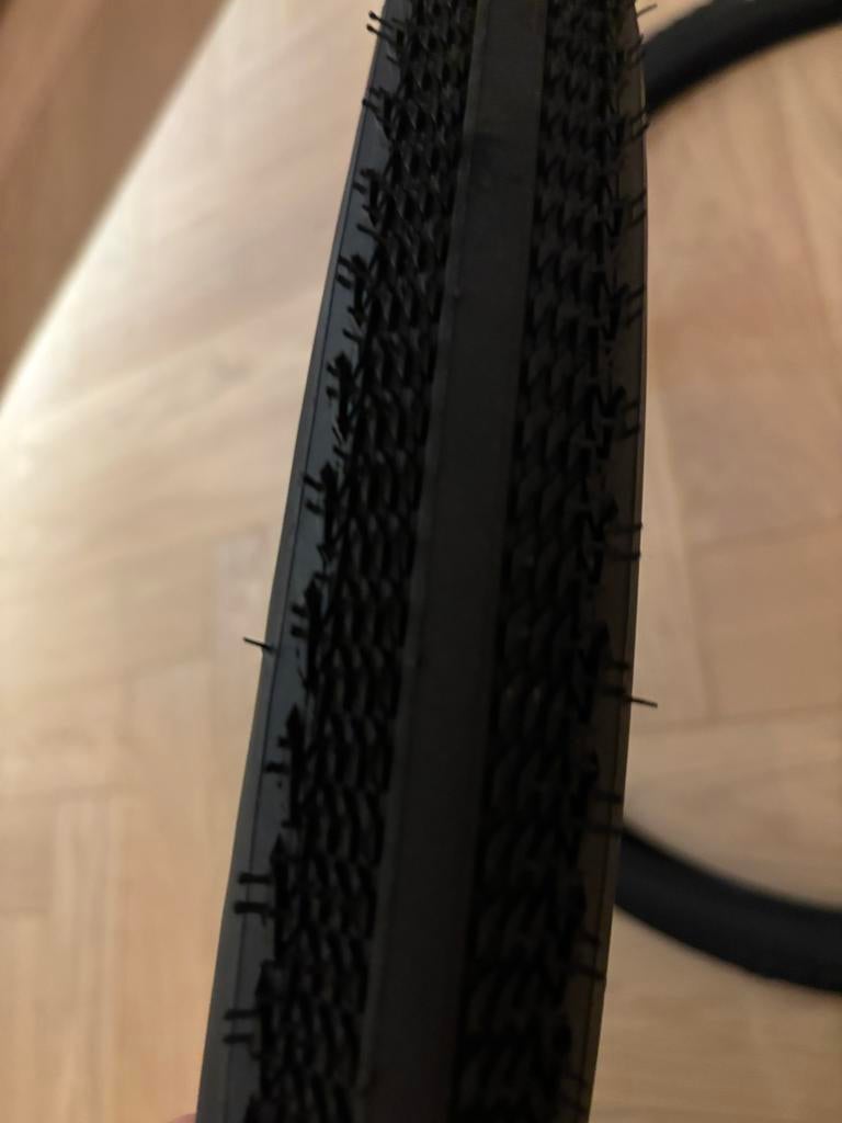 Specialized Pathfinder Sport 700x42C Banden (2 stuks), Fietsen en Brommers, Fietsonderdelen, Nieuw, Band, Ophalen