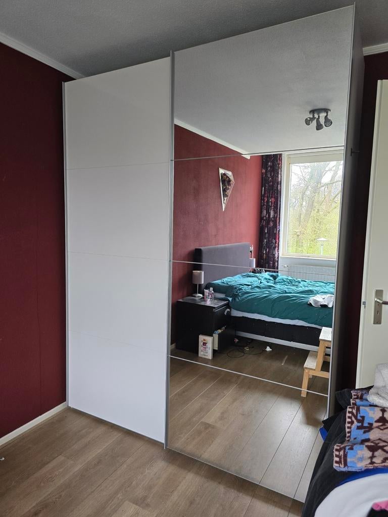 Zweefdeurkast Royal Line, zijde grijs met spiegel, Ophalen, Zo goed als nieuw, 200 cm of meer