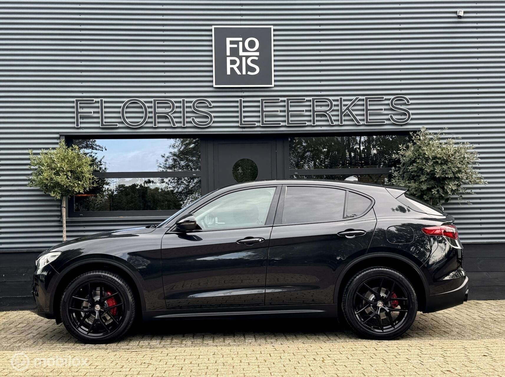 Alfa Romeo Stelvio | 2.0 T AWD | 280 PK | Zwart Leer |, Auto's, Automaat, 4 cilinders, Zwart, Vierwielaandrijving