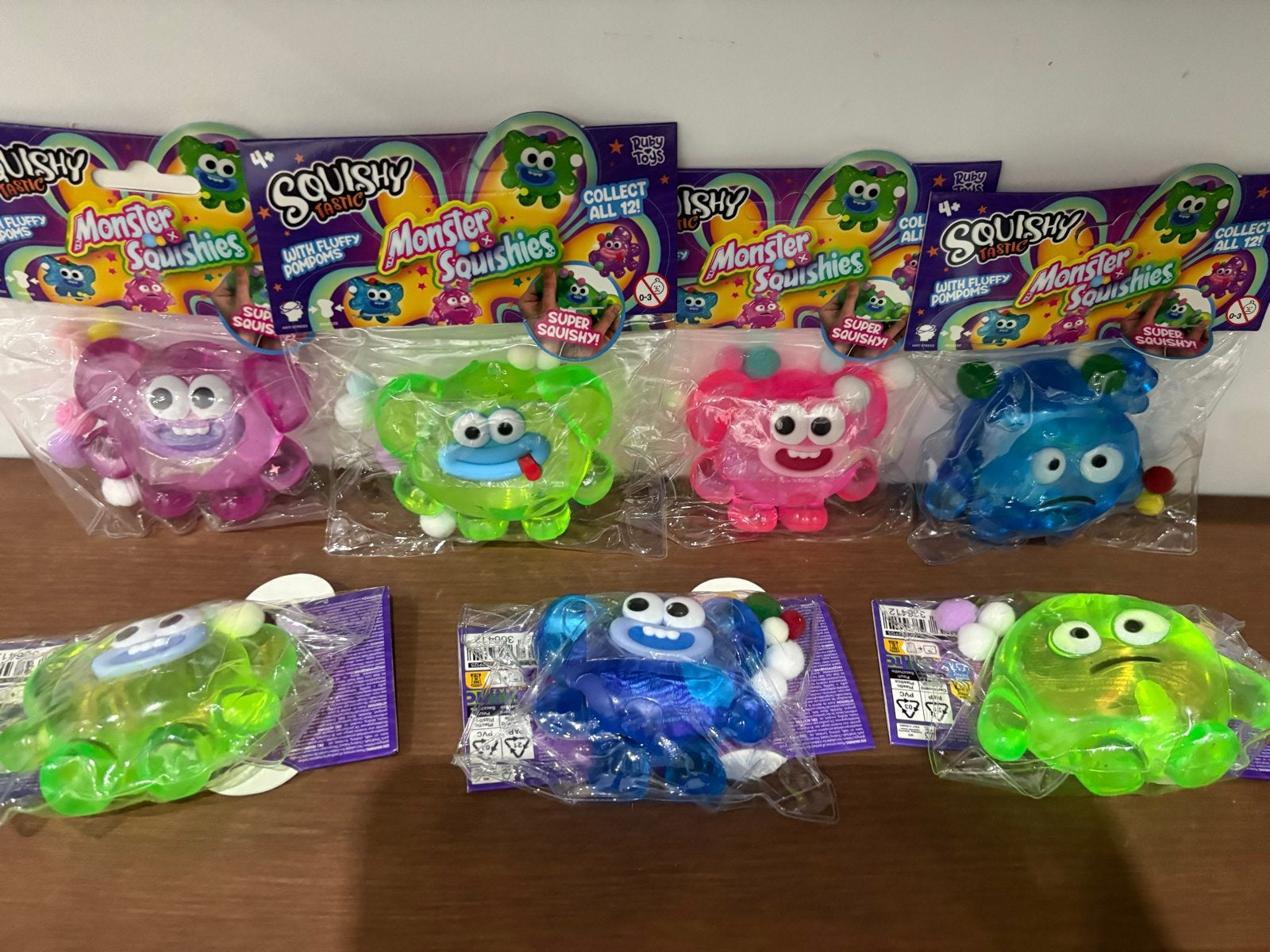 Squishy Fantastische Monster Squishies met Pompons, Ophalen of Verzenden, Nieuw, Jongen of Meisje