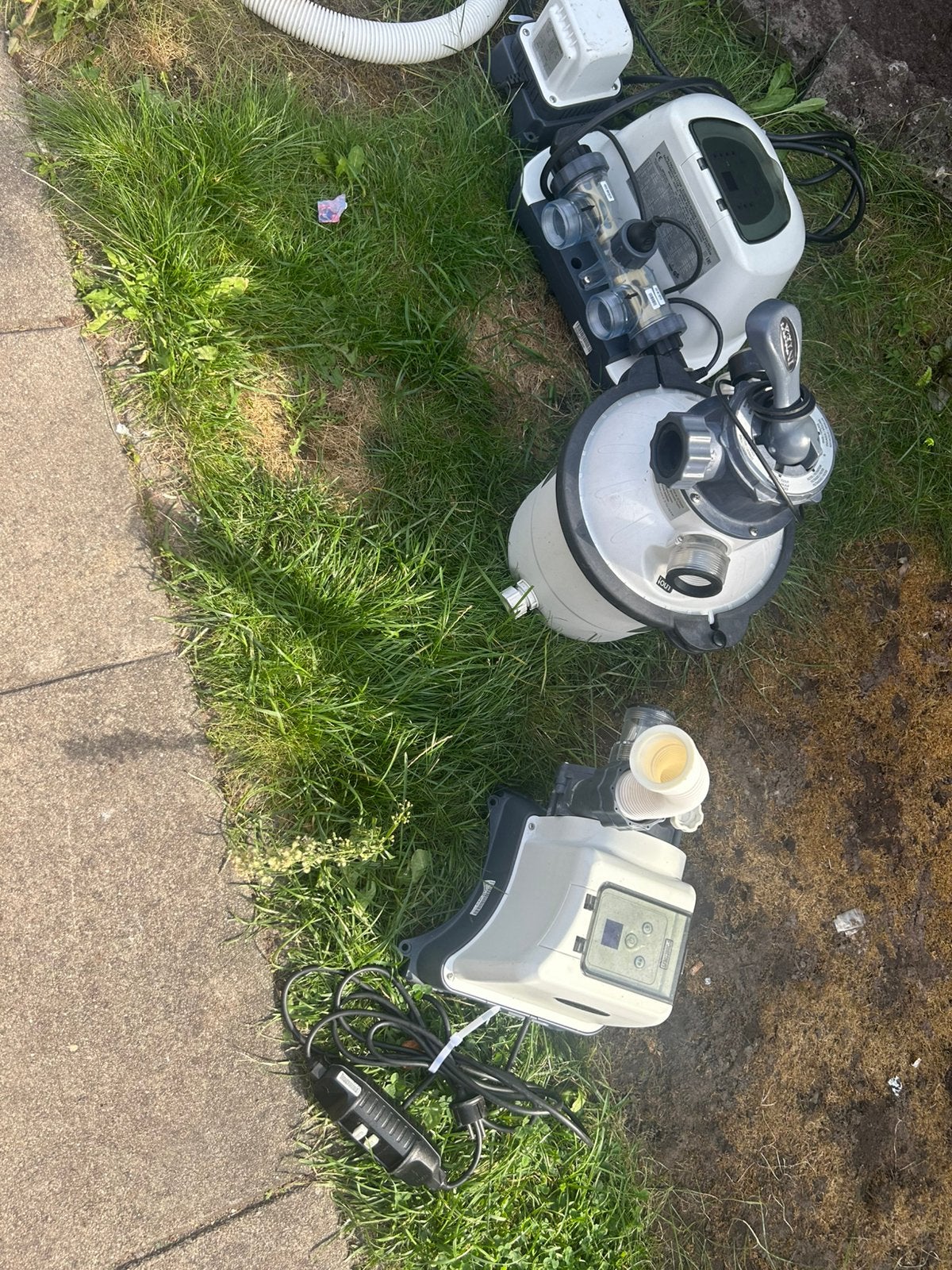 Zwembadpomp met zoutwater systeem en slangen, Tuin en Terras, Zwembad-toebehoren, Ophalen, Gebruikt, Zwembadpomp