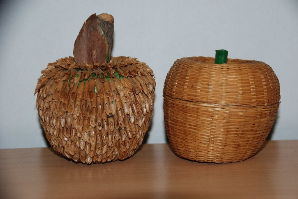 Appels decoratie.            2 X., Ophalen of Verzenden, Zo goed als nieuw, Bruin, Natuurlijk materiaal