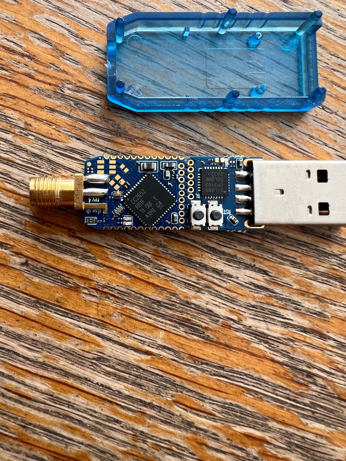 CC2652RB USB-dongle met antenne - Zigbee usb stick, Ophalen of Verzenden, Zo goed als nieuw, Zender en Ontvanger