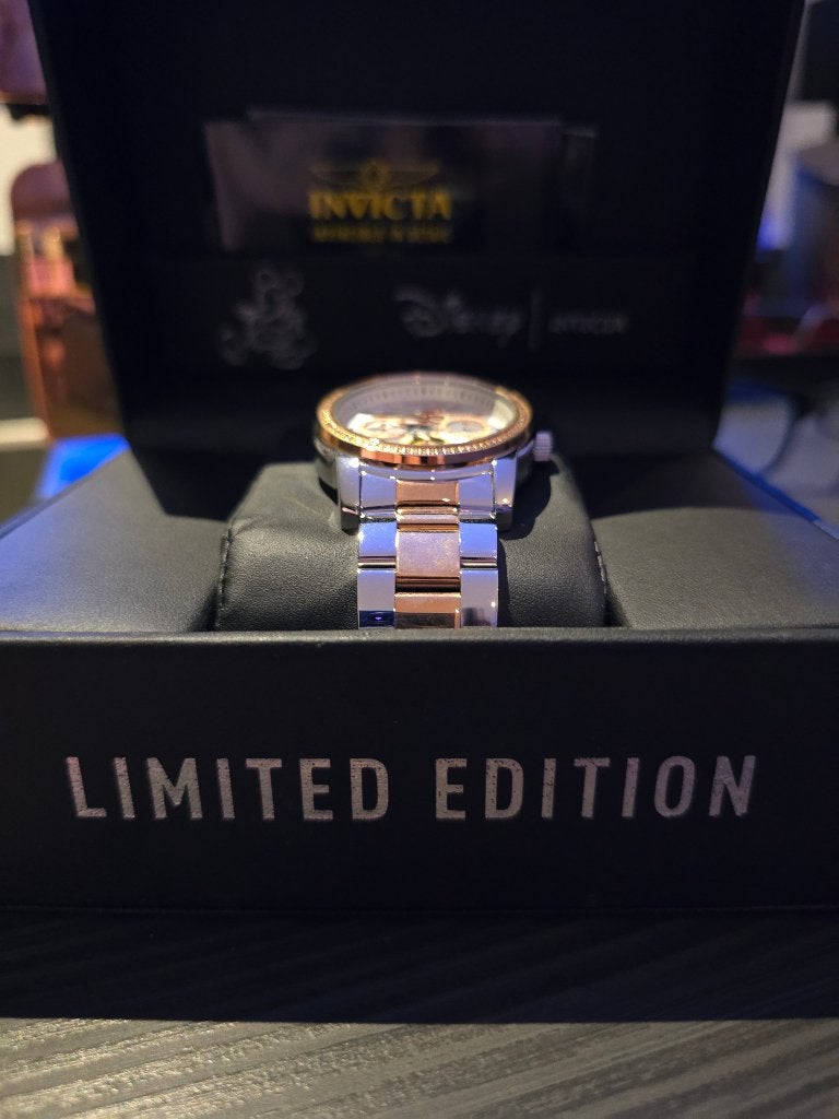 Limited edition minnie invicta horloge, Sieraden, Tassen en Uiterlijk, Horloges | Heren, Overige merken, Staal, Staal, Polshorloge