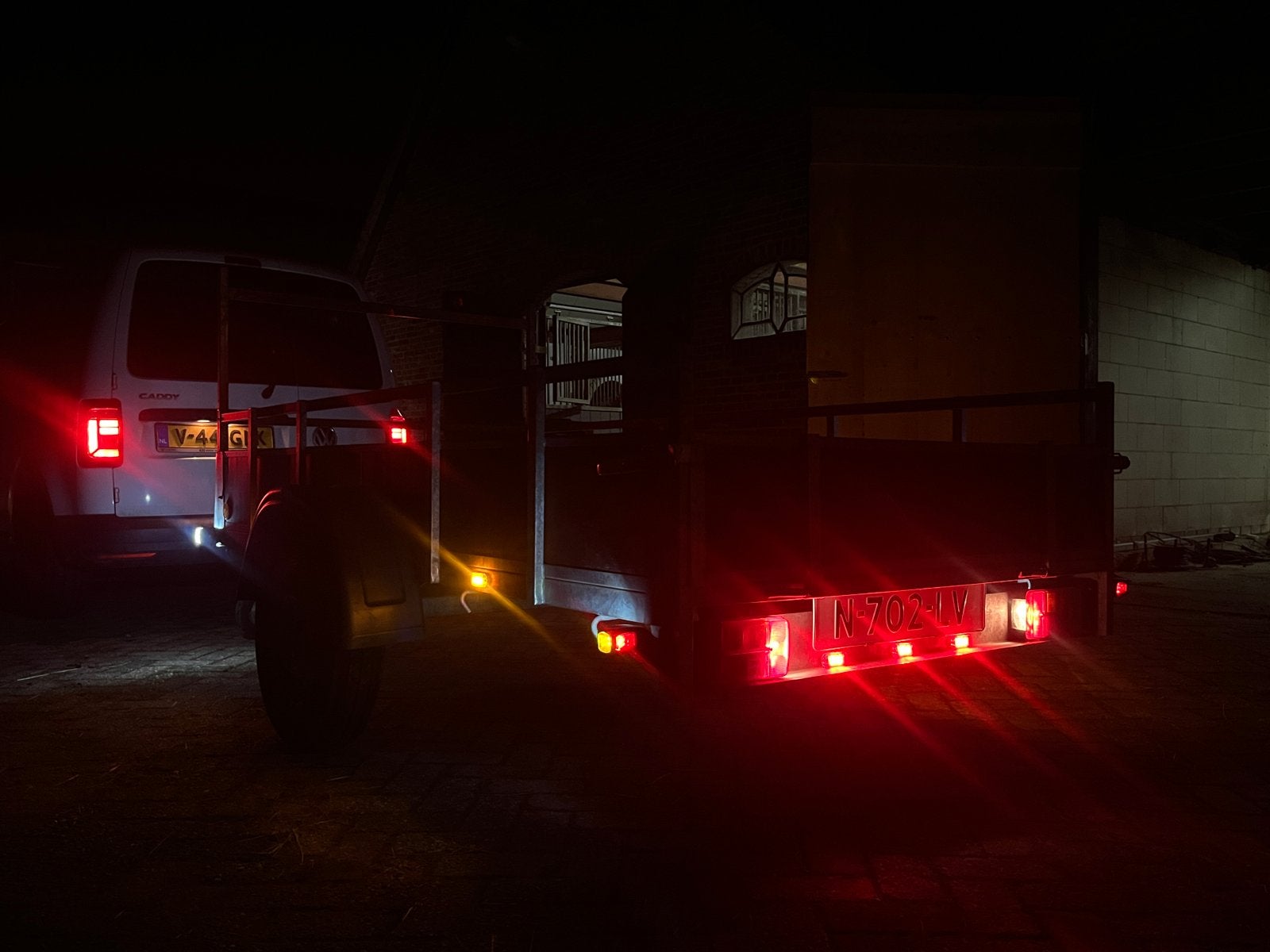 Diverse aanhangwagens en hijskraan te koop, Ophalen of Verzenden, Gebruikt