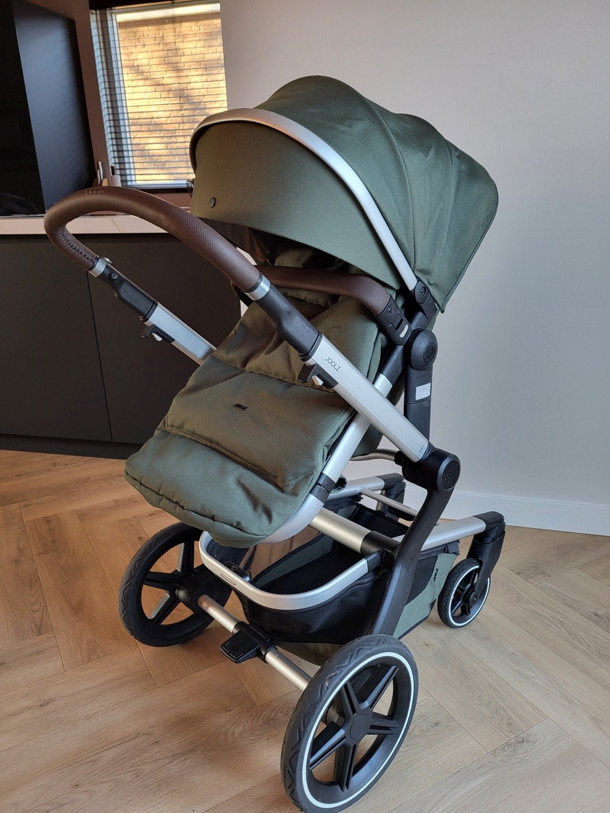 Joolz Kinderwagen Day+ | Prachtige Kleur | 3 in 1, Kinderen en Baby's, Kinderwagens en Combinaties, Ophalen, Zo goed als nieuw