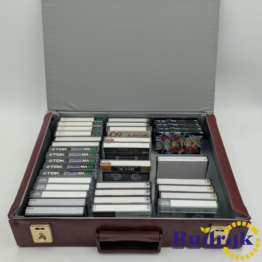 35x Cassette bandjes partij TDK / Denon / Sony 90 100 MA-XG, Sony, Support@sony.com, 1-7-1 Konan, Minato-ku
Tokyo 108-0075
Japan
