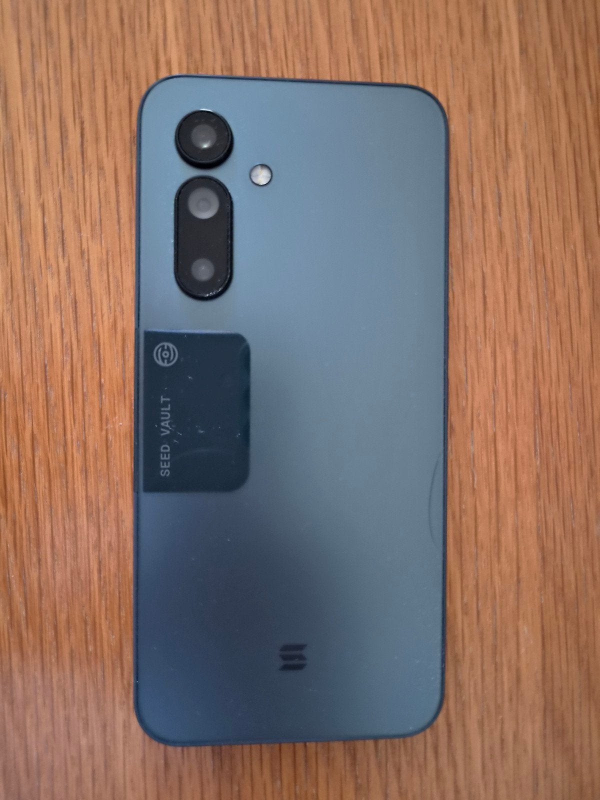 Solana Mobile Seeker 128GB – alleen scheur achterglas, Ophalen, Zwart