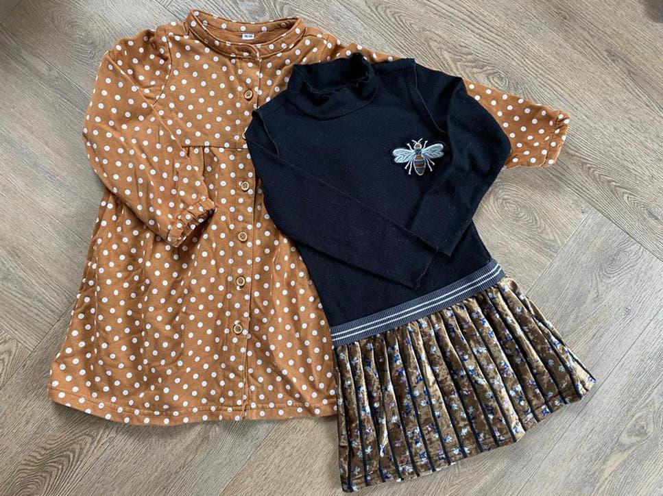 2 jurkjes maat 98/104, Kinderen en Baby's, Kinderkleding | Maat 98, Ophalen of Verzenden, Gebruikt, Meisje, Jurk of Rok
