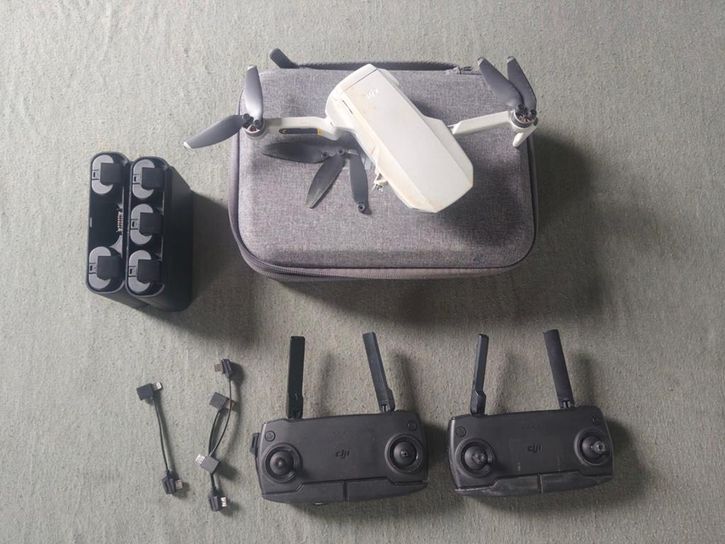 Dji mini 1 drone, 5 smart batterijen en 2 controllers, Ophalen of Verzenden