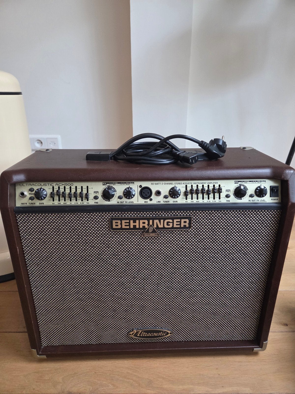 Behringer Ultracoustic ACX900 Akoestische Gitaarversterker, Ophalen, Zo goed als nieuw, Gitaar, 50 tot 100 watt