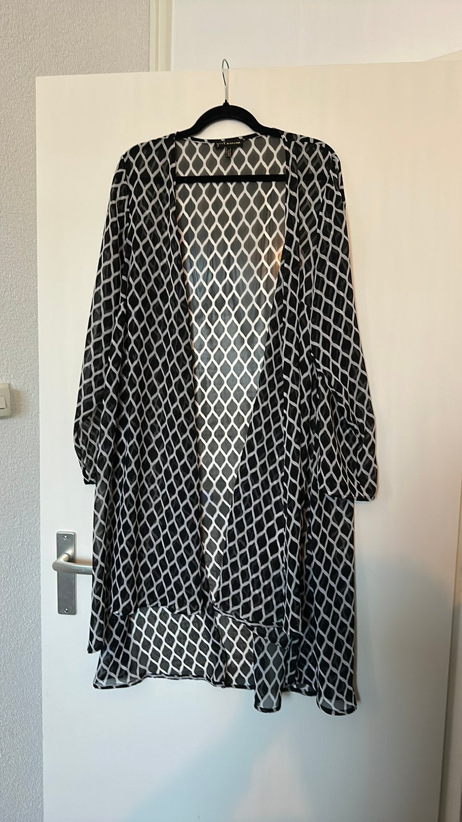 Prachtig voile vest Yoek maat M, Ophalen of Verzenden, Zo goed als nieuw, Zwart, Trui of Vest