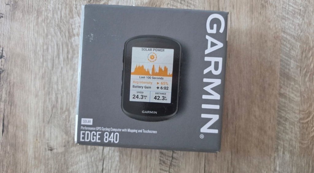 Garmin edge 840 solar ZGAN, Fietsen en Brommers, Fietsaccessoires | Fietscomputers, Ophalen of Verzenden, Zo goed als nieuw