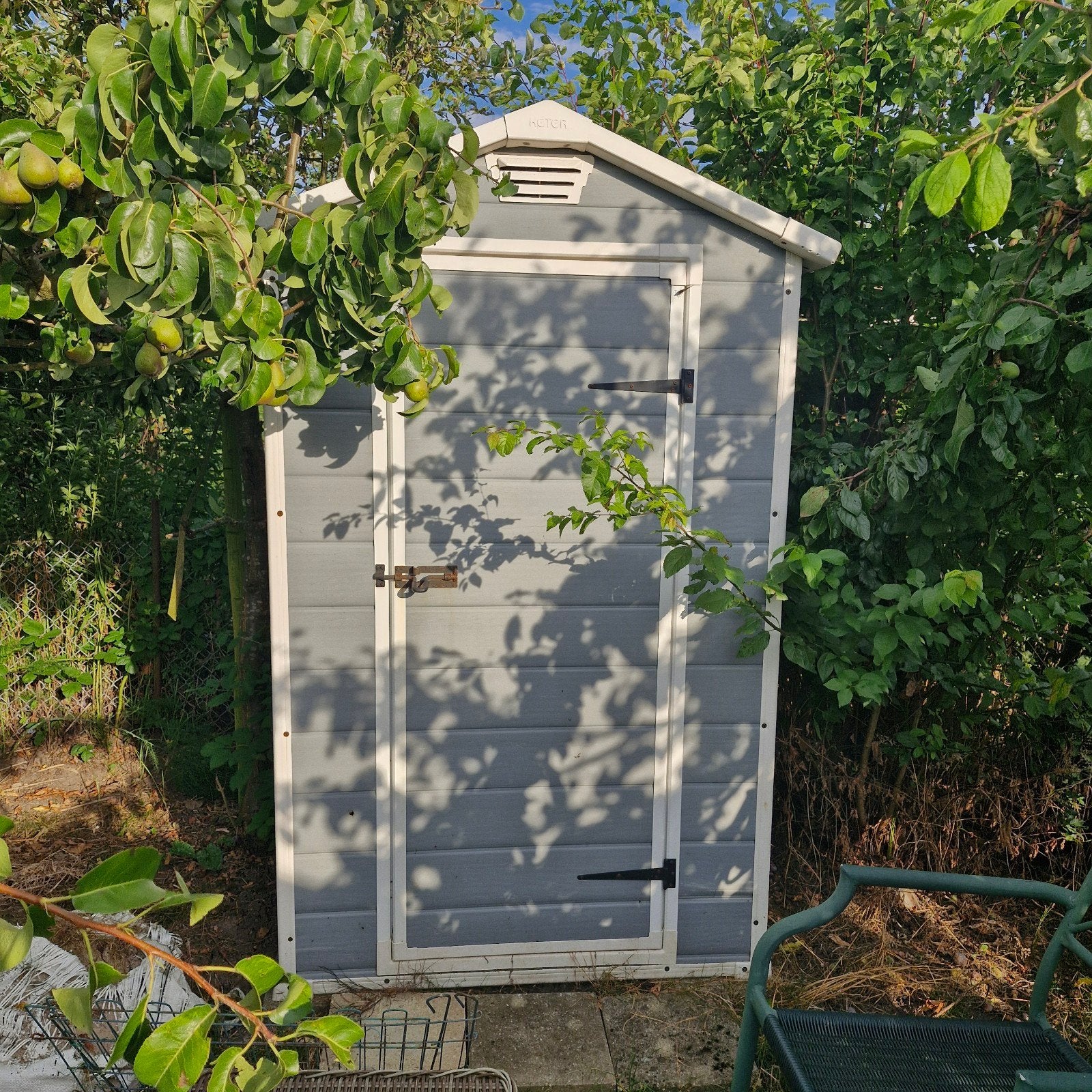 Keter Tuinhuisje in zeer goede staat, Tuin en Terras, Tuinhuizen, Zo goed als nieuw, Tuinhuis, Kunststof, Minder dan 250 cm, Minder dan 200 cm