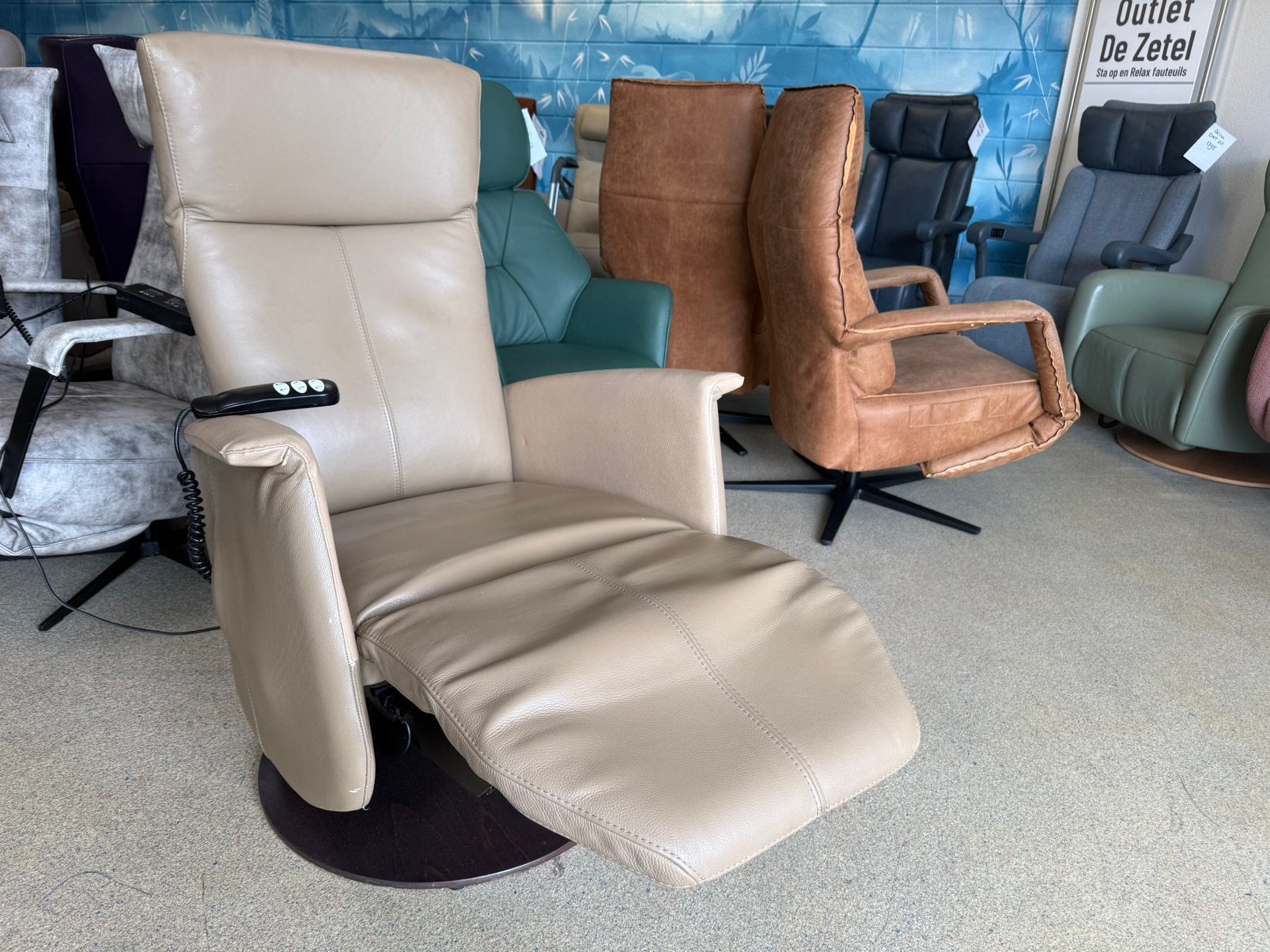 Relaxfauteuil Prominent sta op relax stoel gratis bezorging, Ophalen of Verzenden, Zo goed als nieuw, Leer, Ruim 100 gebruikte A merken gereinigd en nagekeken