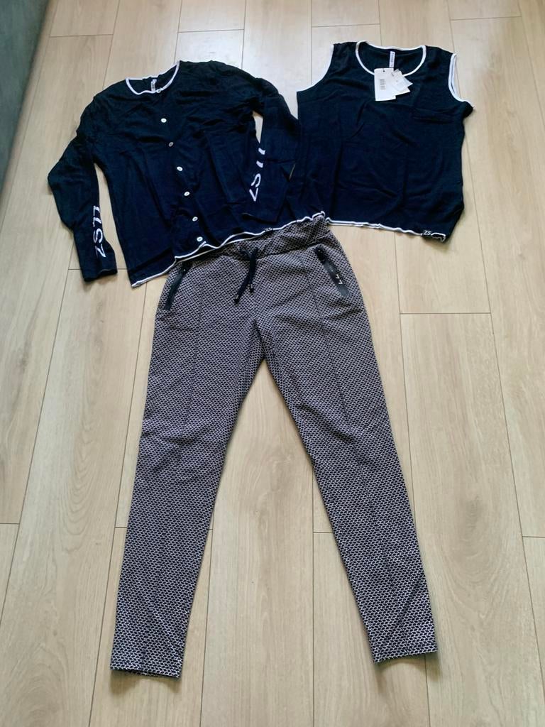 Zoso set: lange broek, top en vest - donkerblauw/wit, Blauw, Nieuw, Ophalen of Verzenden, Zonder mouw