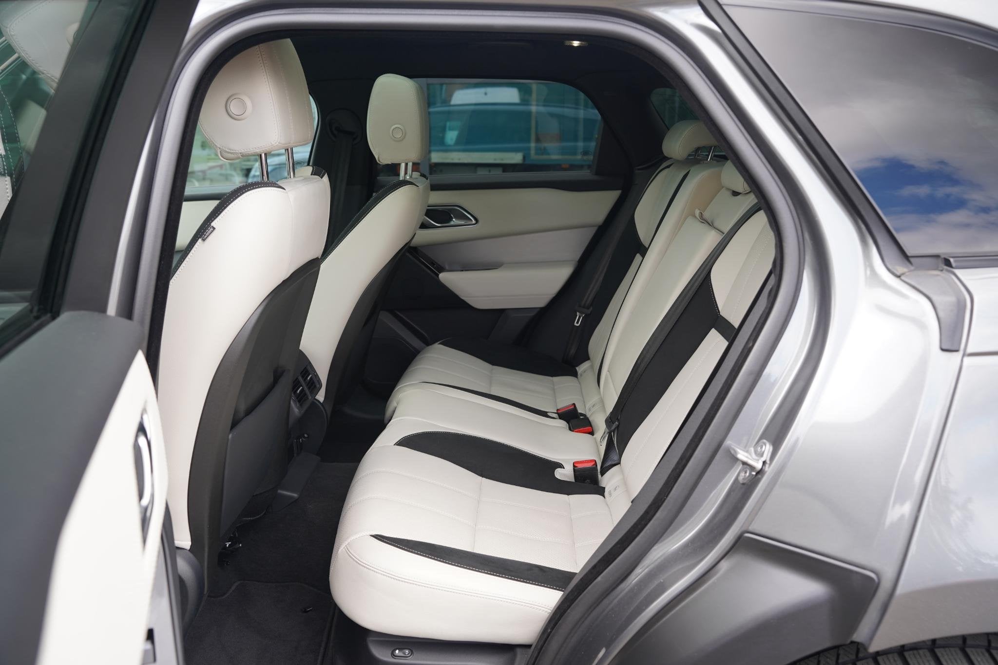 Foto 54 van Land Rover Range Rover Velar 300D 3.0 V6 D300 R-Dynamic R-Dy
