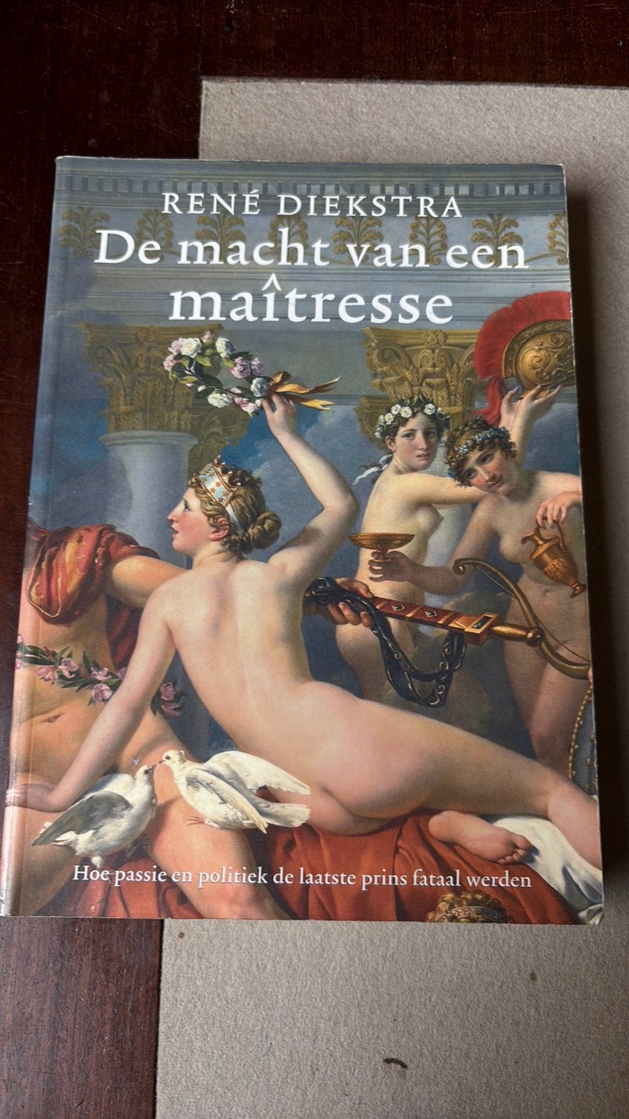 R. Diekstra - De macht van de maitresse, Ophalen of Verzenden, Zo goed als nieuw, R. Diekstra