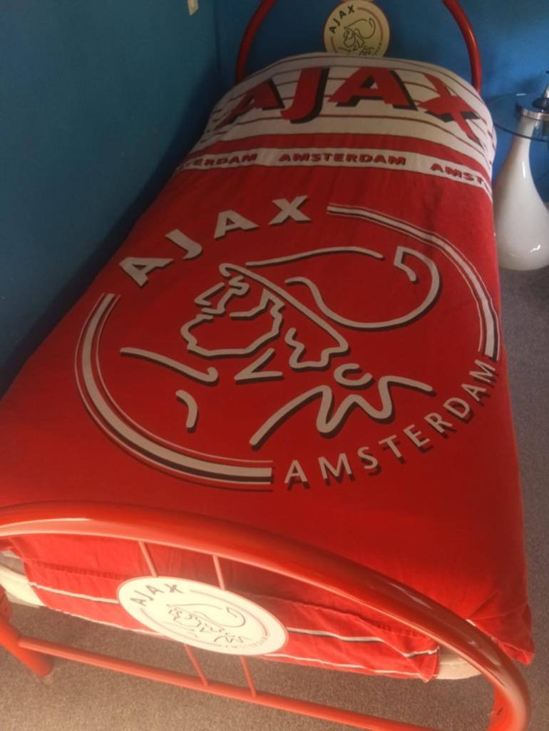 Ajax bed inclusief dekbedovertrek (90x200), Ophalen, Gebruikt, Eenpersoons, Sport-voetbalclub