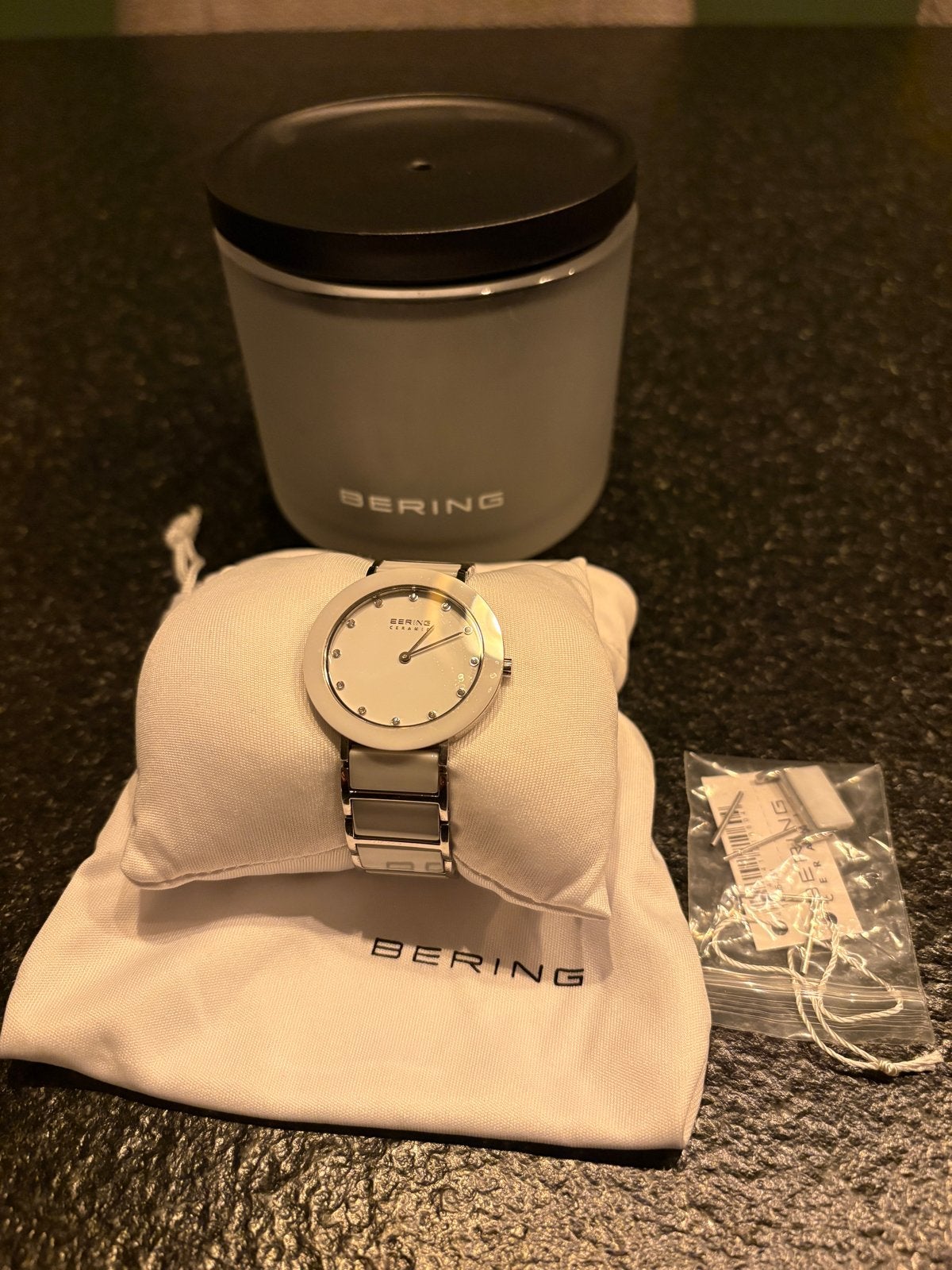 Bering Keramiek Dames Horloge - Zo goed als nieuw, Overige merken, Overige materialen, Polshorloge, Ophalen of Verzenden