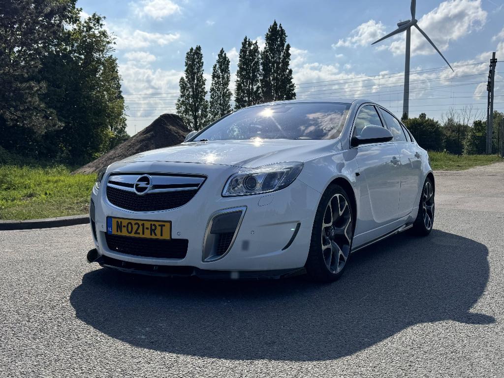 Opel Insignia 2.8 V6 Turbo Ecotec 325pk 4x4 Aut. 5D 2012 Wit, Auto's, Opel, Euro 5, Zwart, Wit, Leder