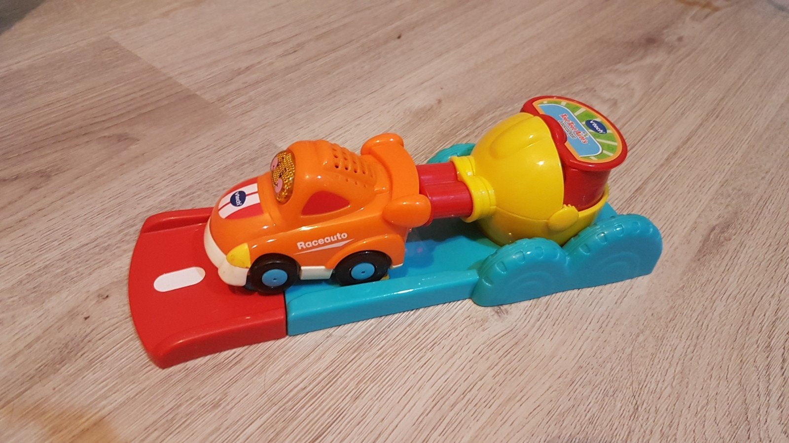 VTech Toet Toet Auto's Raceauto met lanceerbasis, Ophalen of Verzenden, Gebruikt