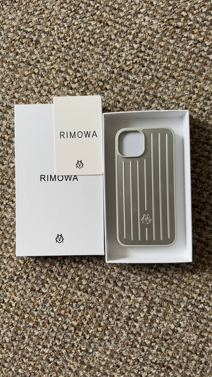 origineel RIMOWA iPhone-hoesje voor iPhone 13 / 14., Telecommunicatie, IPhone 13, Nieuw, Hoesje of Tasje, Ophalen of Verzenden