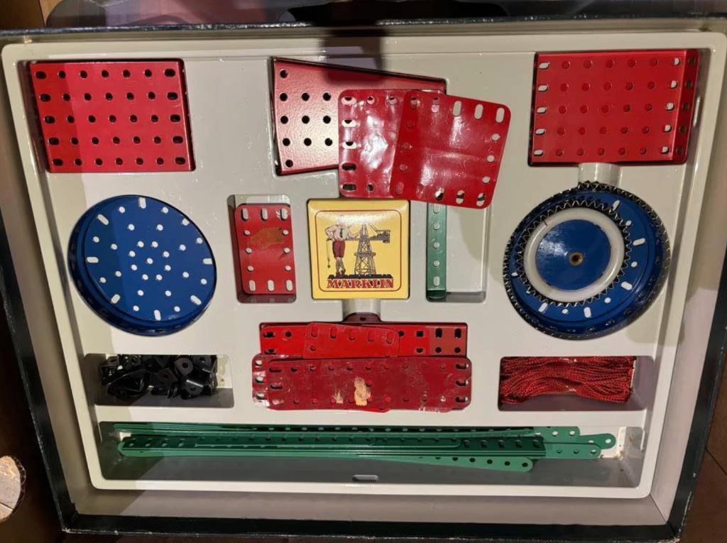 Meccano dozen, onderdelen, boekjes etc., Antiek en Kunst, Antiek | Speelgoed, Ophalen of Verzenden