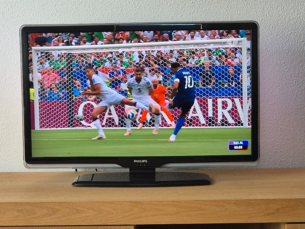 Perfecte Philips ambilight TV 37 inch, Audio, Tv en Foto, Televisies, Ophalen, Philips, 50 Hz, 80 tot 100 cm