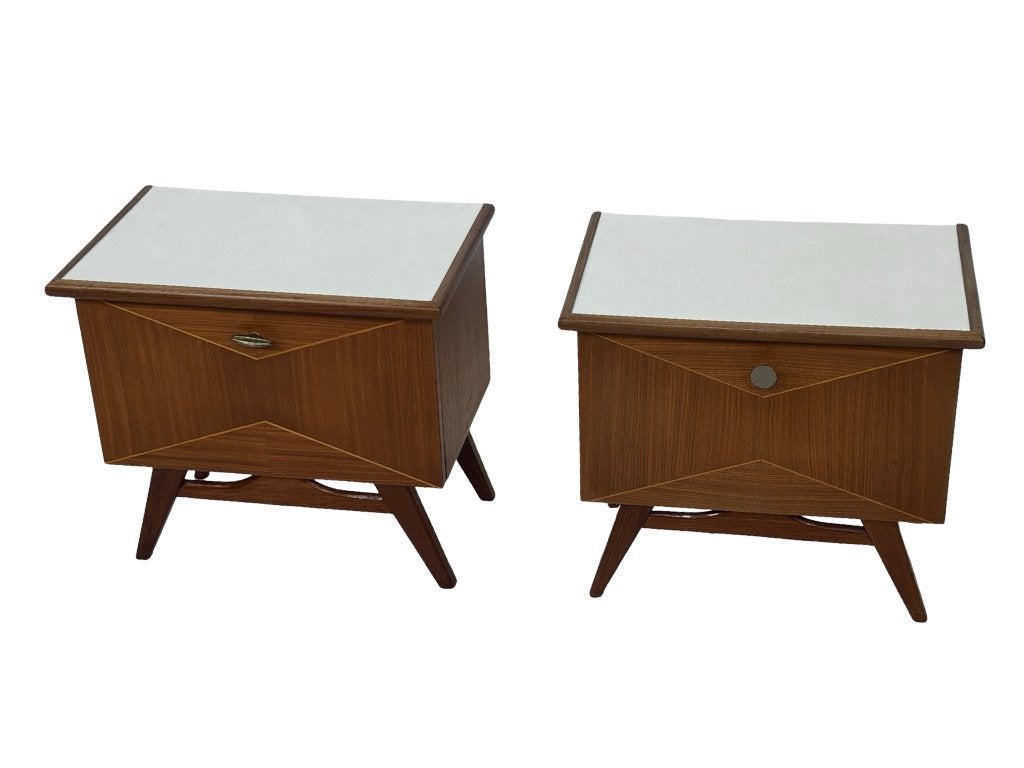 Vintage Nachtkastjes Set Van 2 Teak Fineer Jaren 60, Vintage, Gebruikt, Minder dan 45 cm, Vintage