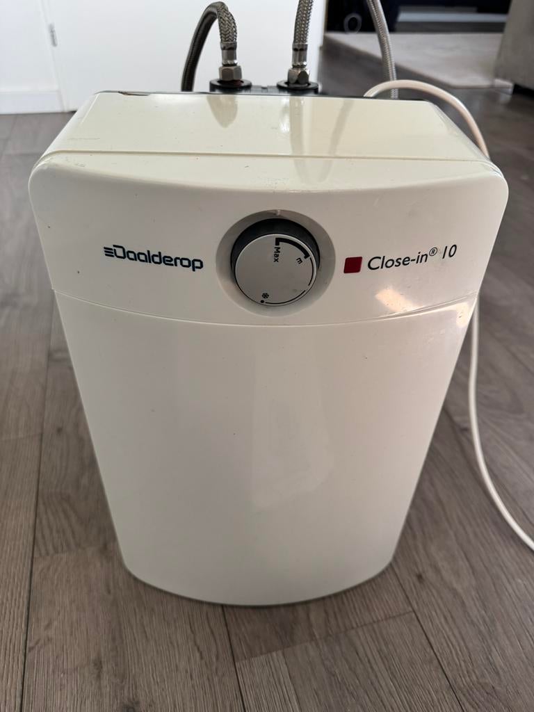 Itho Daalderop elektrische boiler Close-in 10, Gebruikt, 6 t/m 10 jaar oud, Minder dan 20 liter, Boiler
